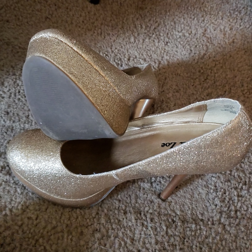 Gold glittery shoes